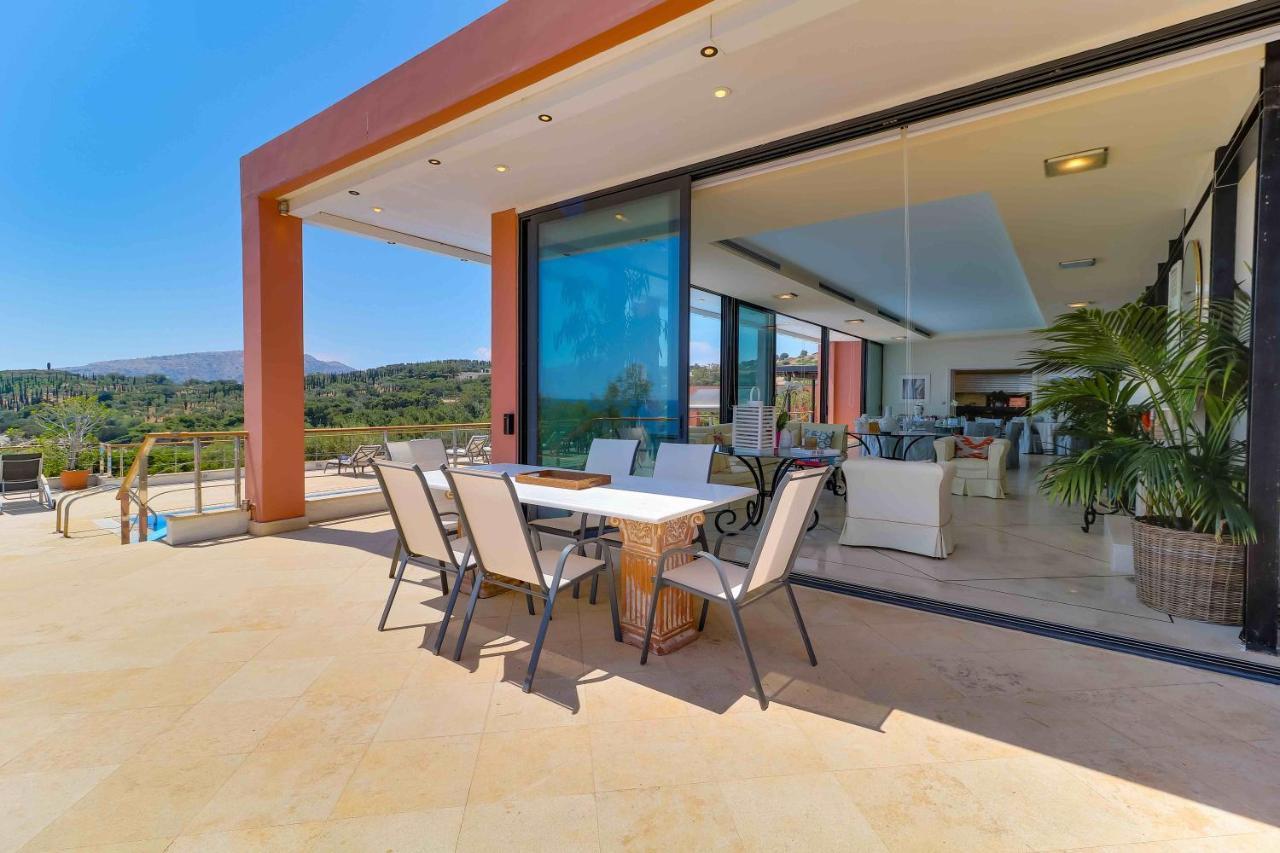 Black Diamond Beachfront Pool Villa Pasithea In Sounio, Athens Sounion Ngoại thất bức ảnh