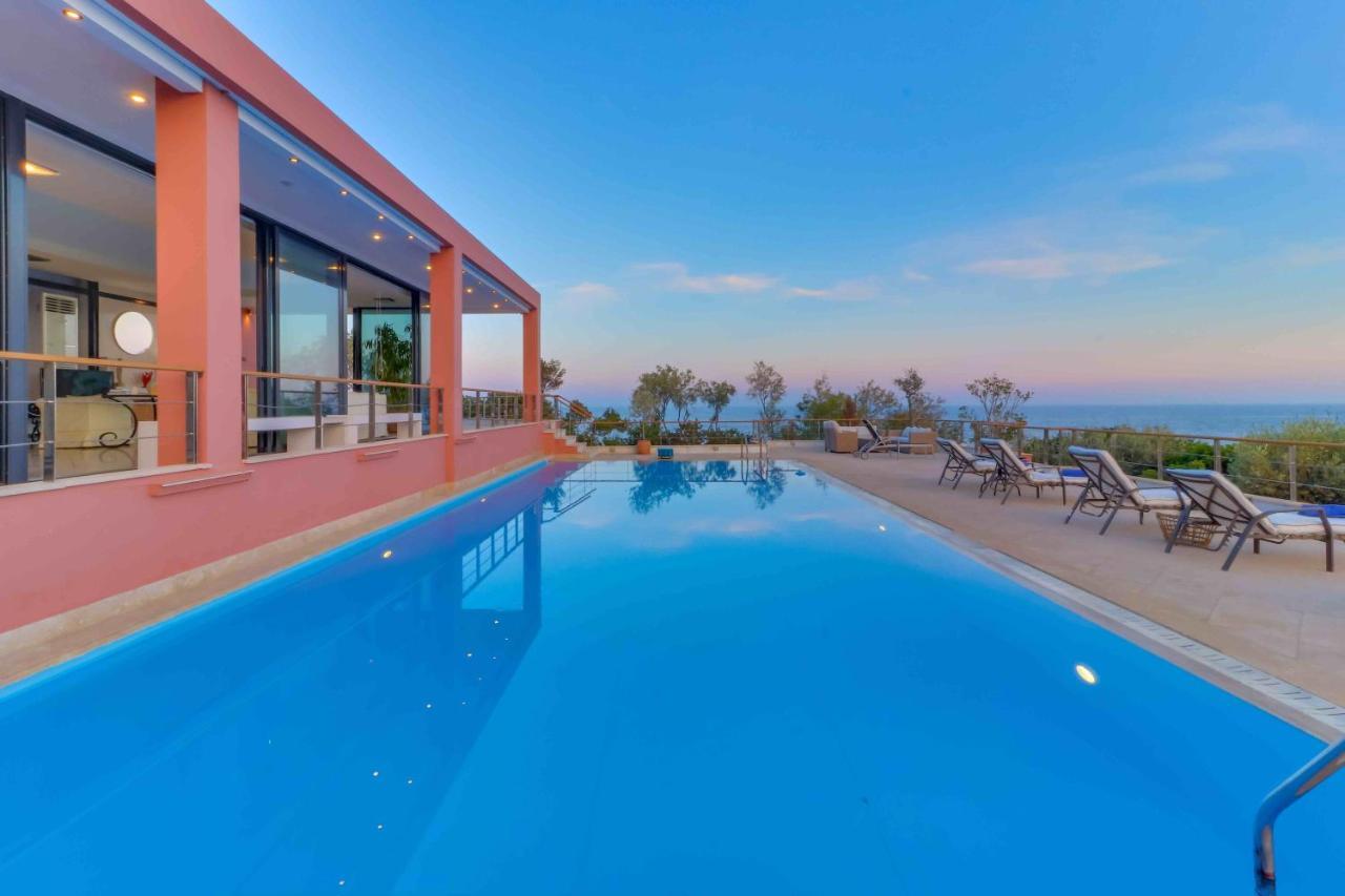 Black Diamond Beachfront Pool Villa Pasithea In Sounio, Athens Sounion Ngoại thất bức ảnh