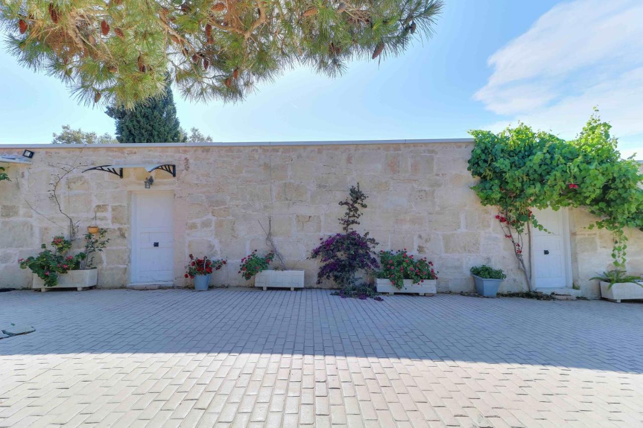 Black Diamond Beachfront Pool Villa Pasithea In Sounio, Athens Sounion Ngoại thất bức ảnh