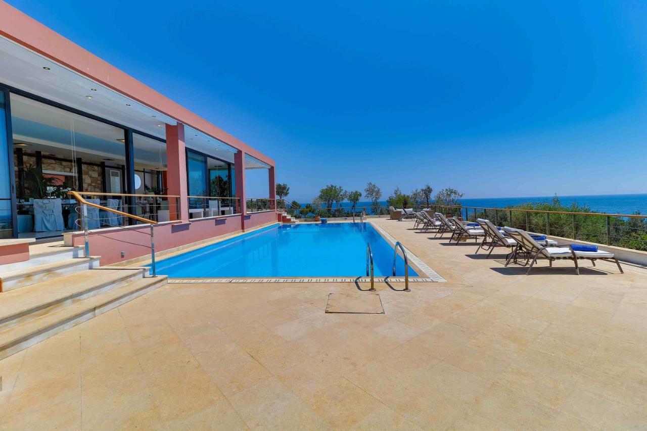 Black Diamond Beachfront Pool Villa Pasithea In Sounio, Athens Sounion Ngoại thất bức ảnh